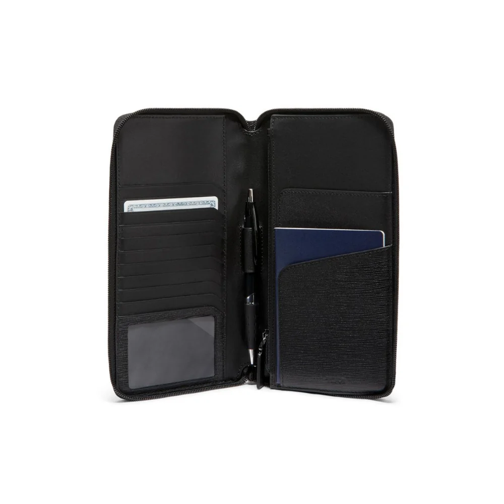 TUMI Nassau Travel Wallet